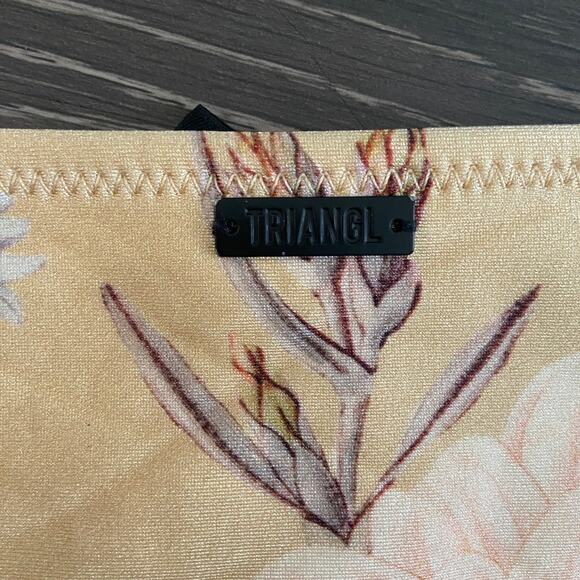 Triangl Women's Size Small Tan Coco Floral Affair Bikini Swim Bottom - Picture 6 of 7